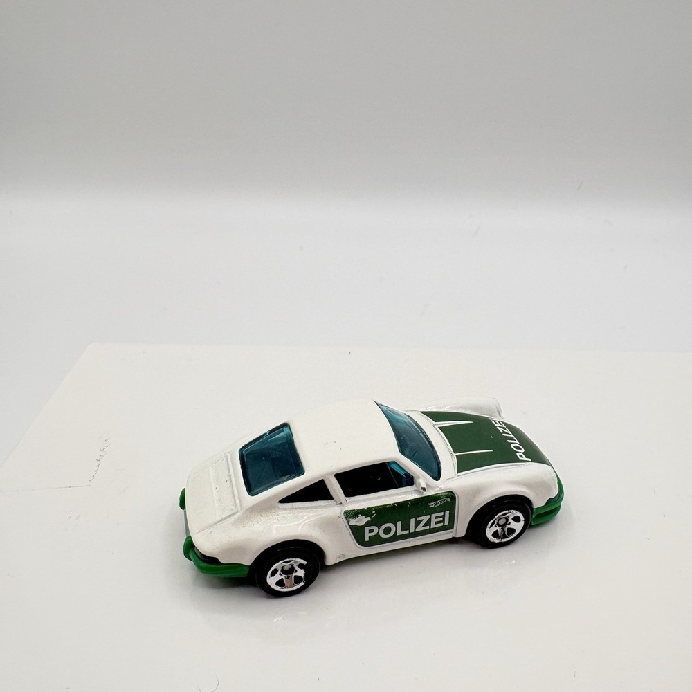 Hot Wheels 1971 Porsche 911 2017 FJV 41 Malaysia ~ Loose